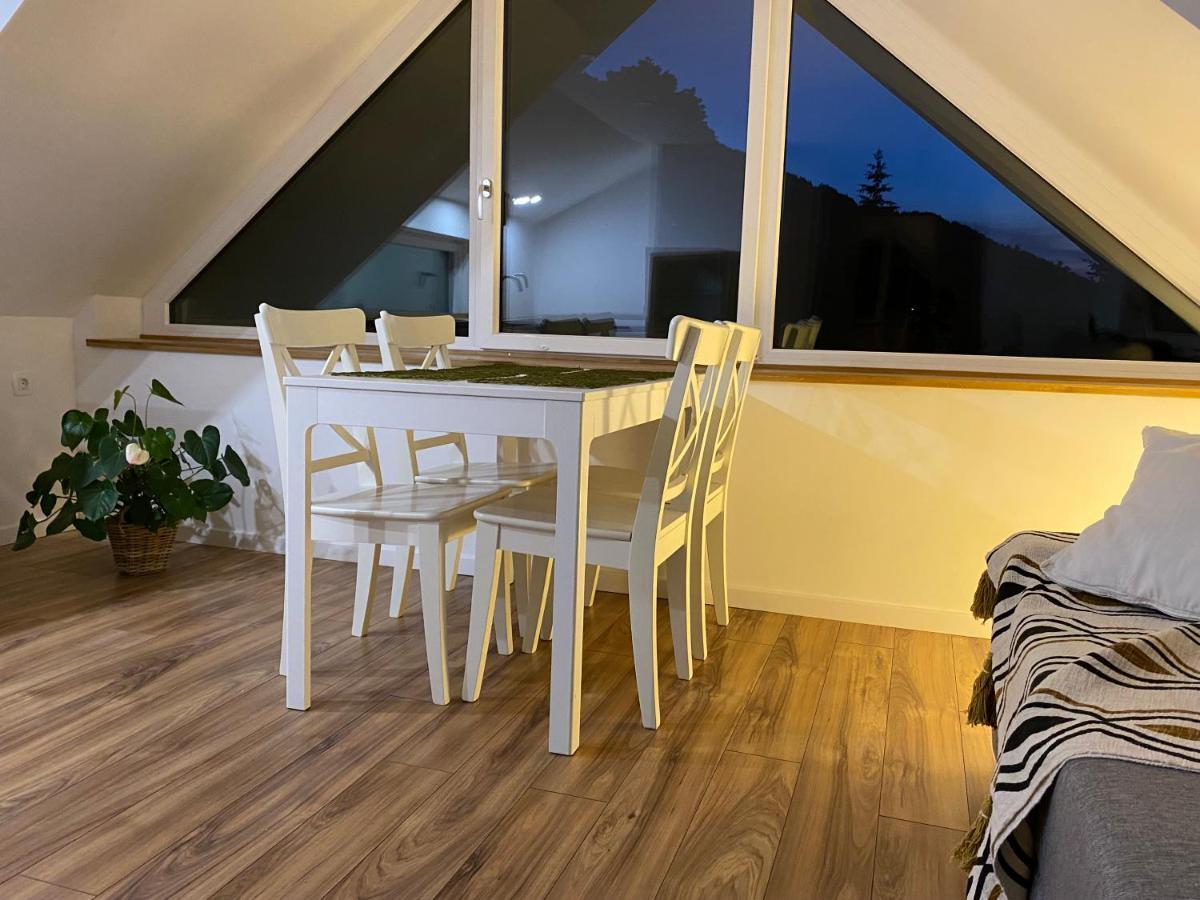 Apartment Zidana Marela - Attic With A View Краньска Гора Экстерьер фото